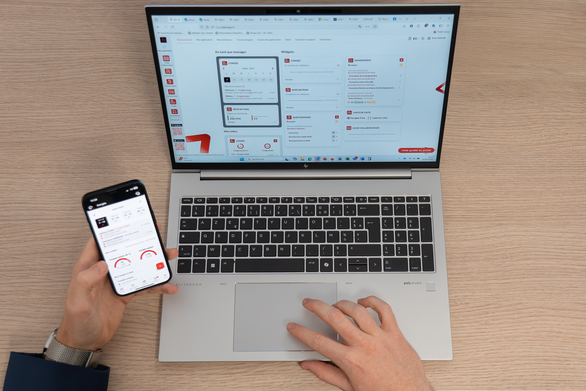 Application Déplacements professionnels DailyApps : téléphone + ordinateur